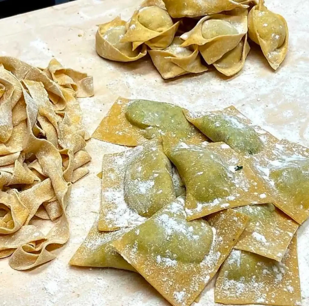 various types of fresh pasta